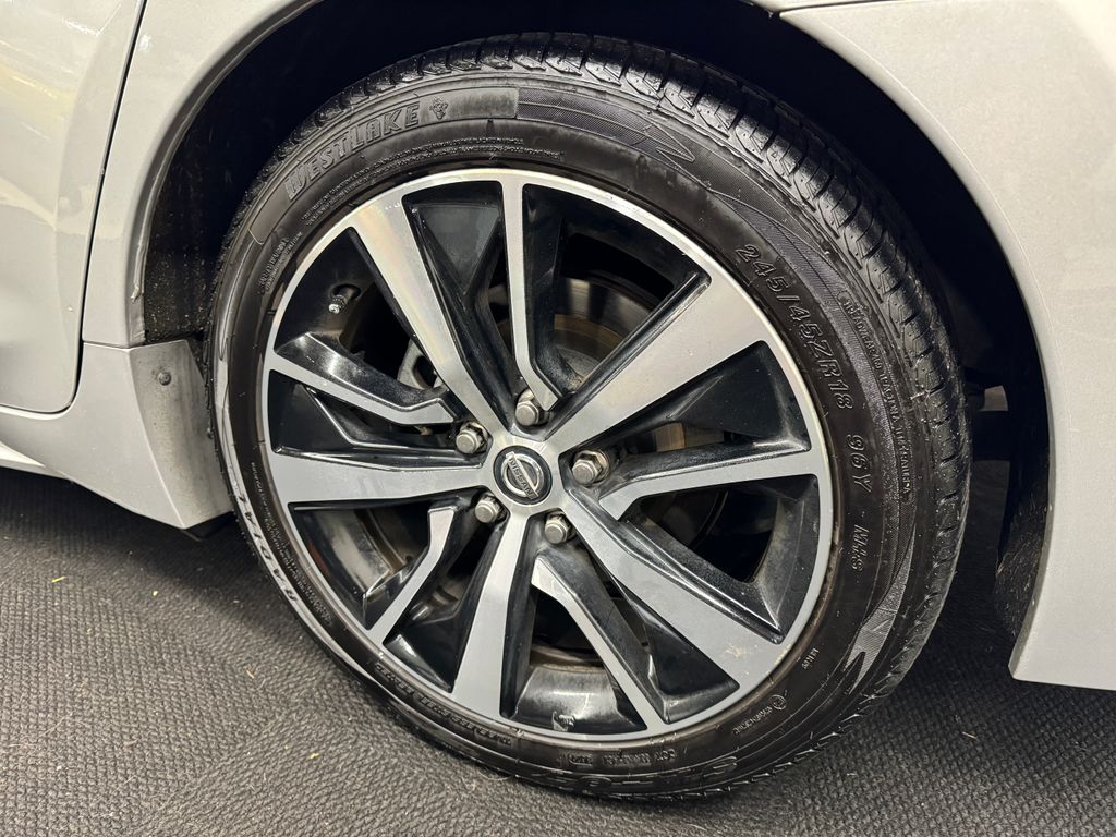 Maxima SV