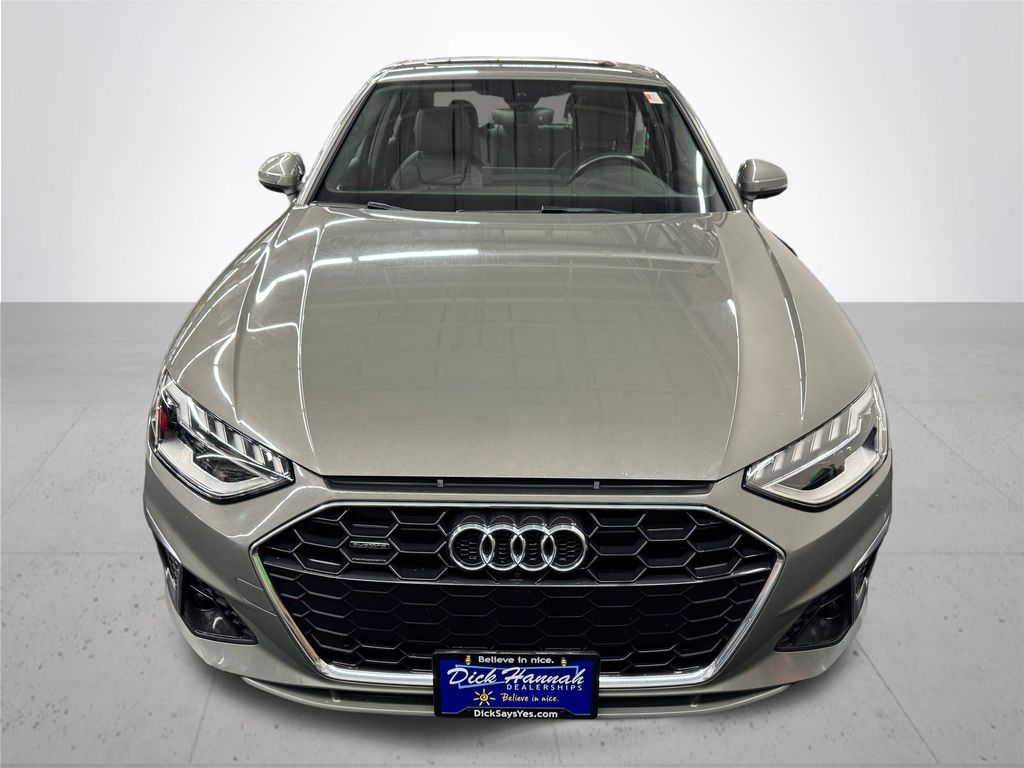 2023 Audi A4 45 S line Premium Plus