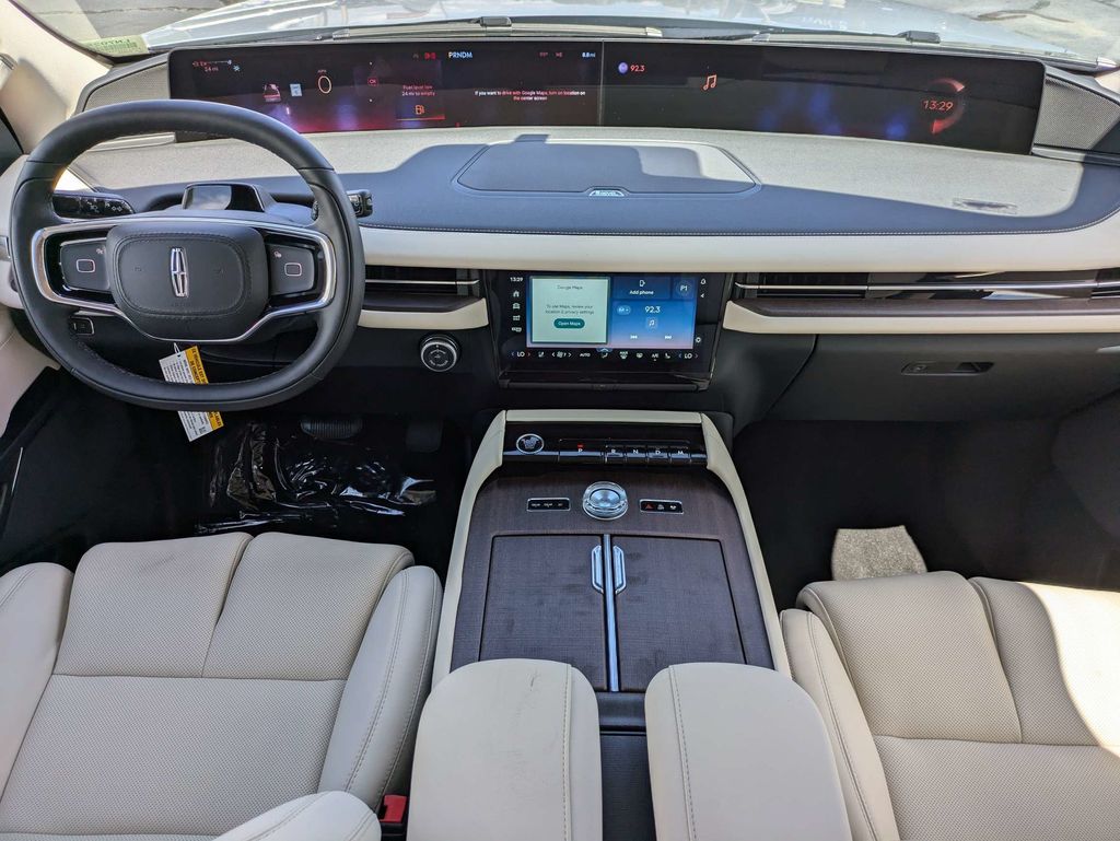 2027 Lincoln Navigator Premiere