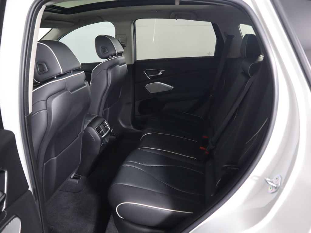 Thumbnail: 2023 Acura RDX - 22