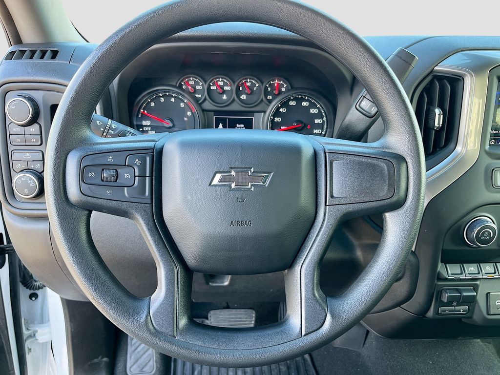 Used 2024 White Chevrolet Custom Trail Boss image 11