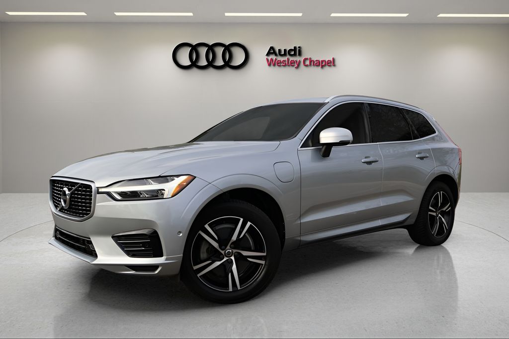 2018 Volvo XC60 Hybrid Plug-in T8 R-Design eAWD