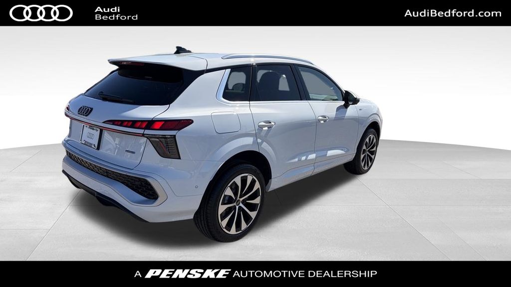 Thumbnail: 2026 Audi Q3 - 6