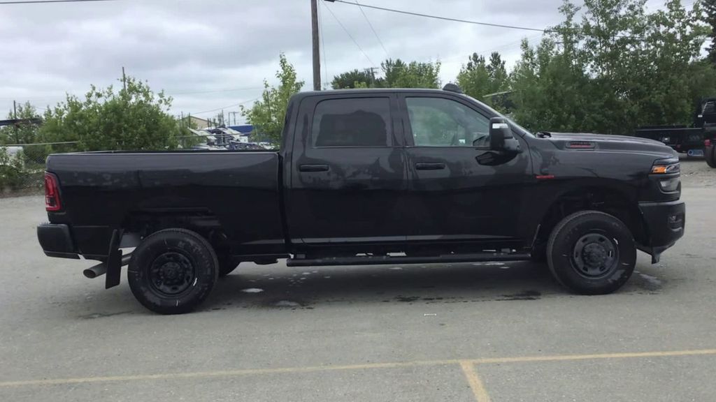 2025 RAM 2500 Tradesman - Photo 9