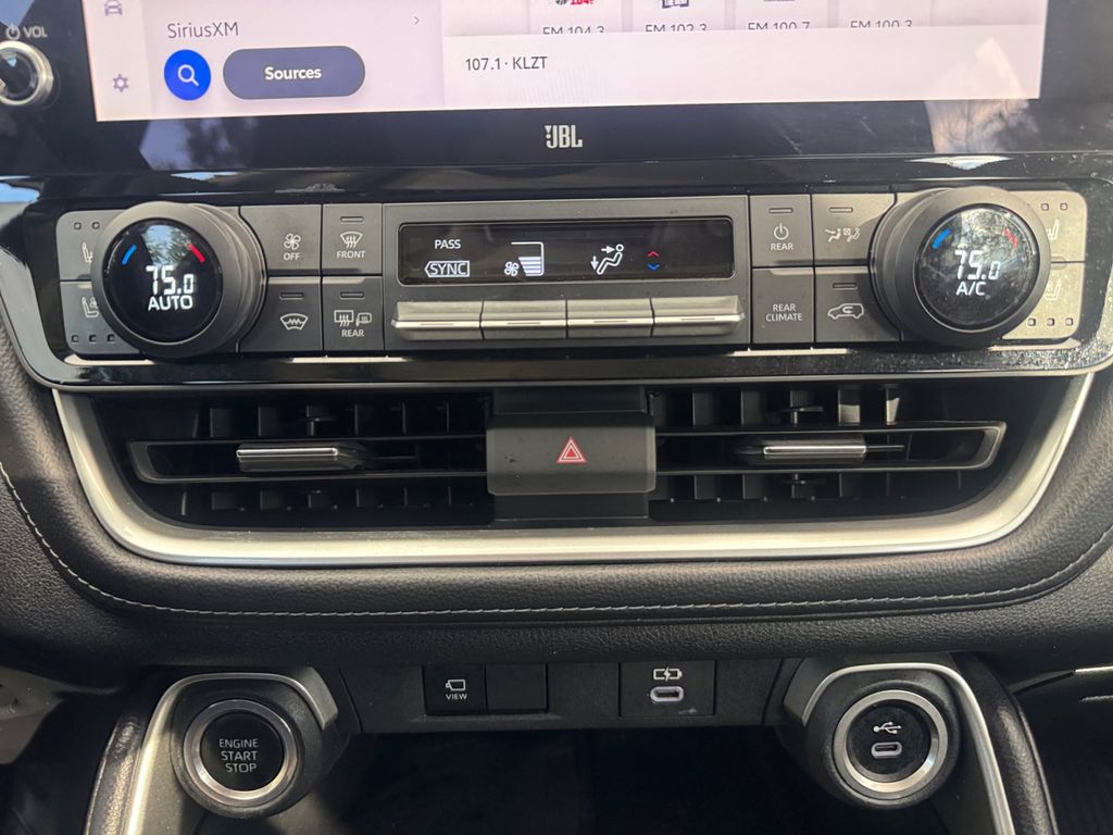 Used Car 2024 Toyota Grand Highlander  Limited For Sale Under $40,000 In Round Rock, Texas