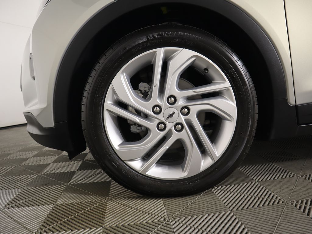 Thumbnail: 2023 Chevrolet Bolt EV - 30