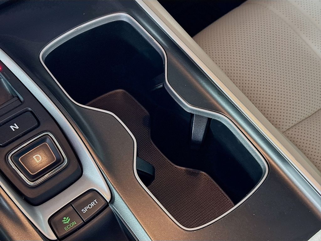 2021 Honda Accord Touring 2.0T