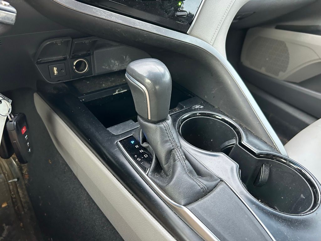 Thumbnail: 2018 Toyota Camry - 26