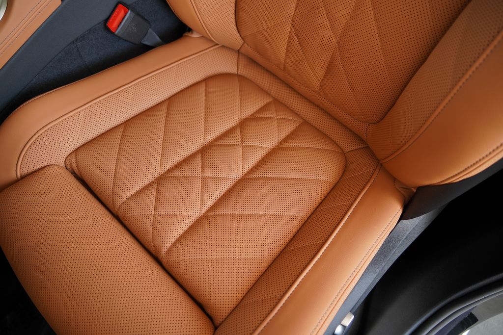 Thumbnail: 2026 BMW X5 - 11