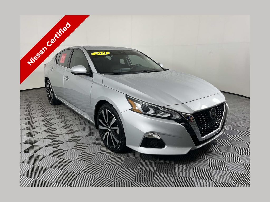 Brilliant Silver Metallic 2021 Nissan Altima Sedan All-Wheel Drive Continuously Variable Transmission