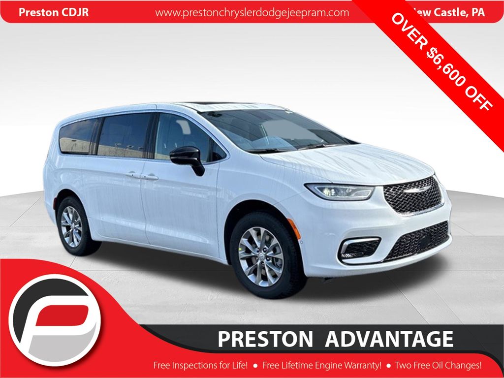 2026 Chrysler Pacifica Select