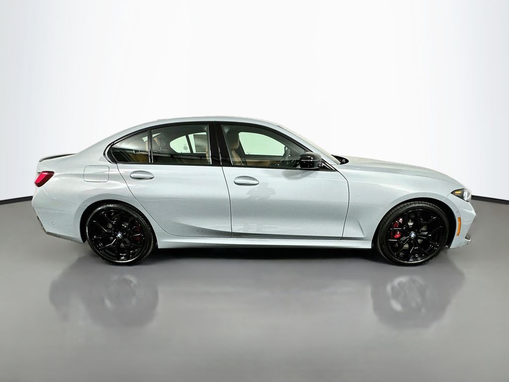 Thumbnail: 2026 BMW 3 Series - 4