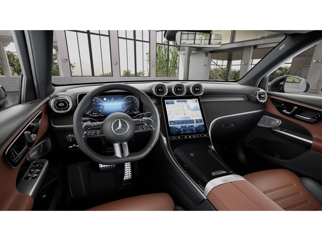 2025 Mercedes-Benz GLC 300 3