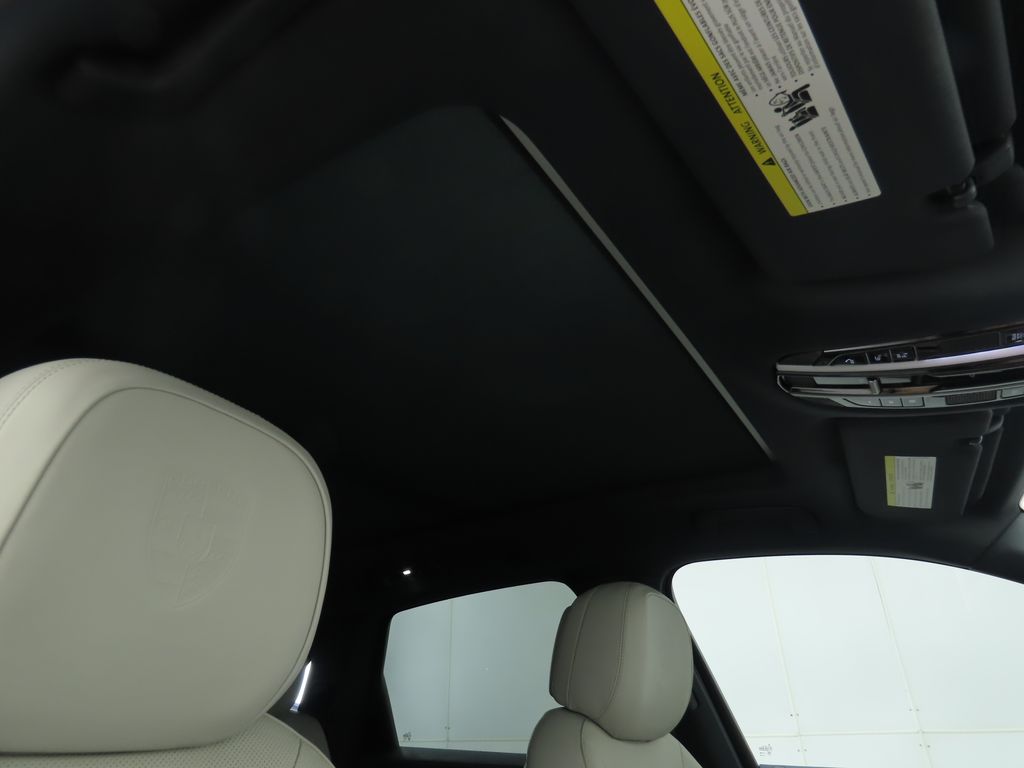 Thumbnail: 2020 Porsche Cayenne - 22