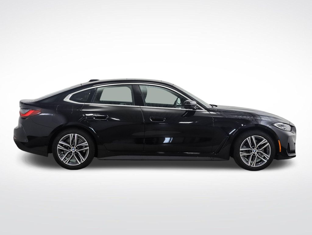 Thumbnail: 2024 BMW 4 Series - 6