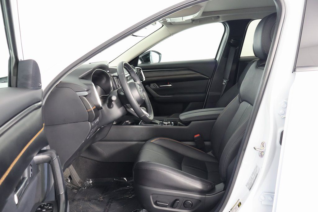 Thumbnail: 2026 Mazda CX-50 - 11
