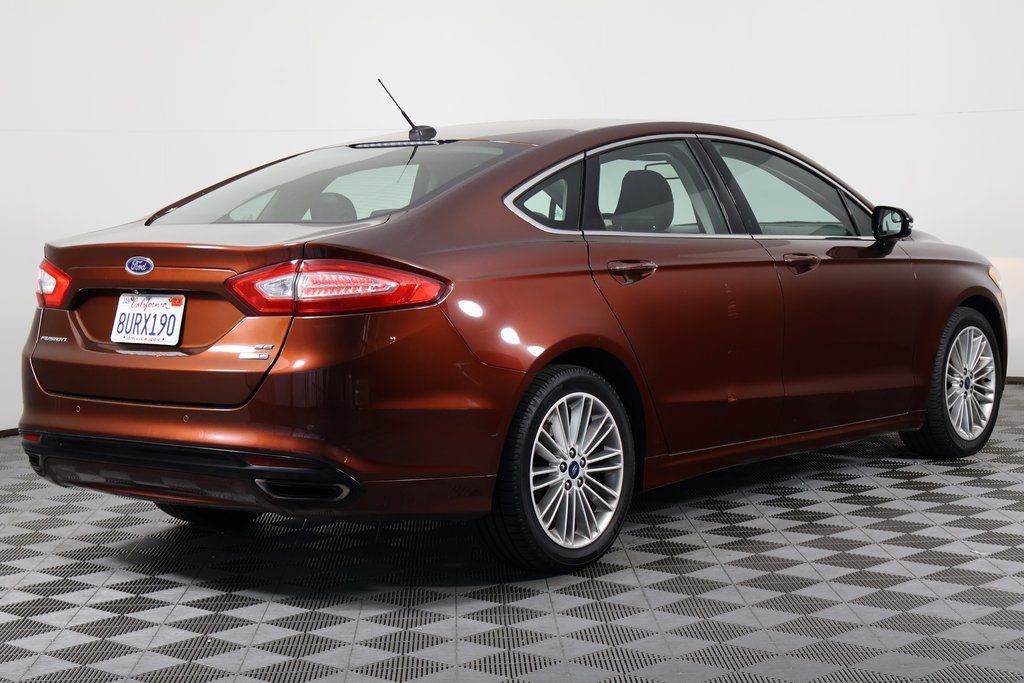 Thumbnail: 2015 Ford Fusion - 4