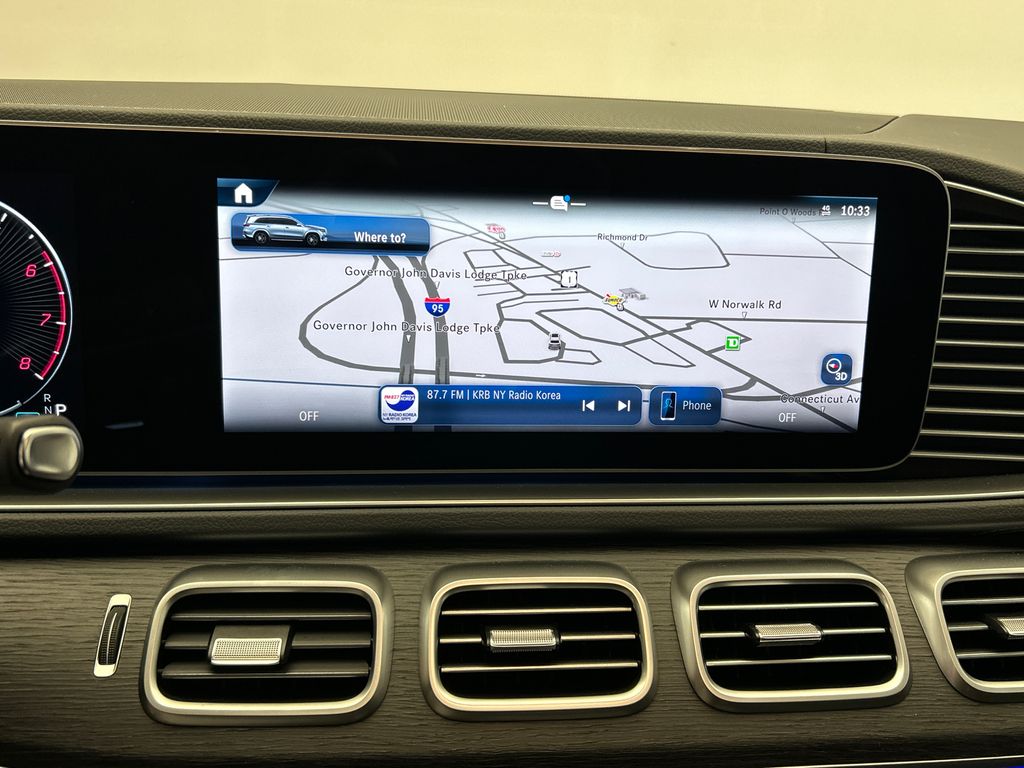 2025 Mercedes-Benz GLS 450 4MATIC 17