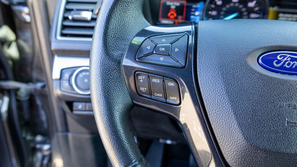 Used 2018 Ford Explorer XLT 4D Sport Utility