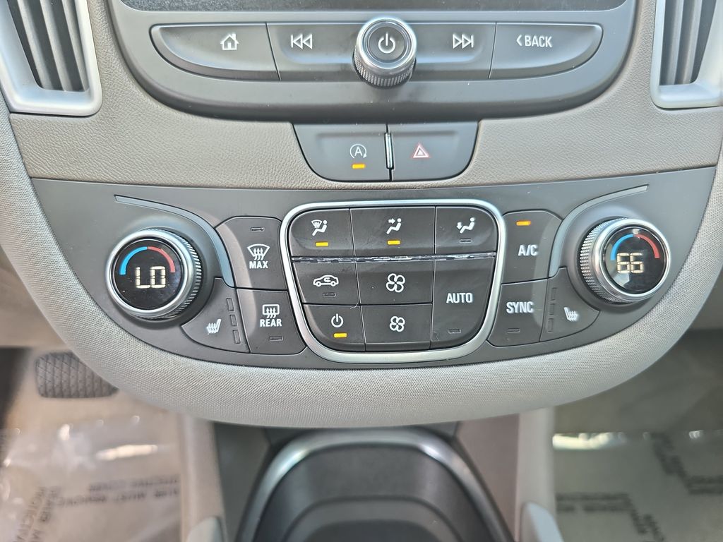Used 2025 Chevrolet Malibu Sedan