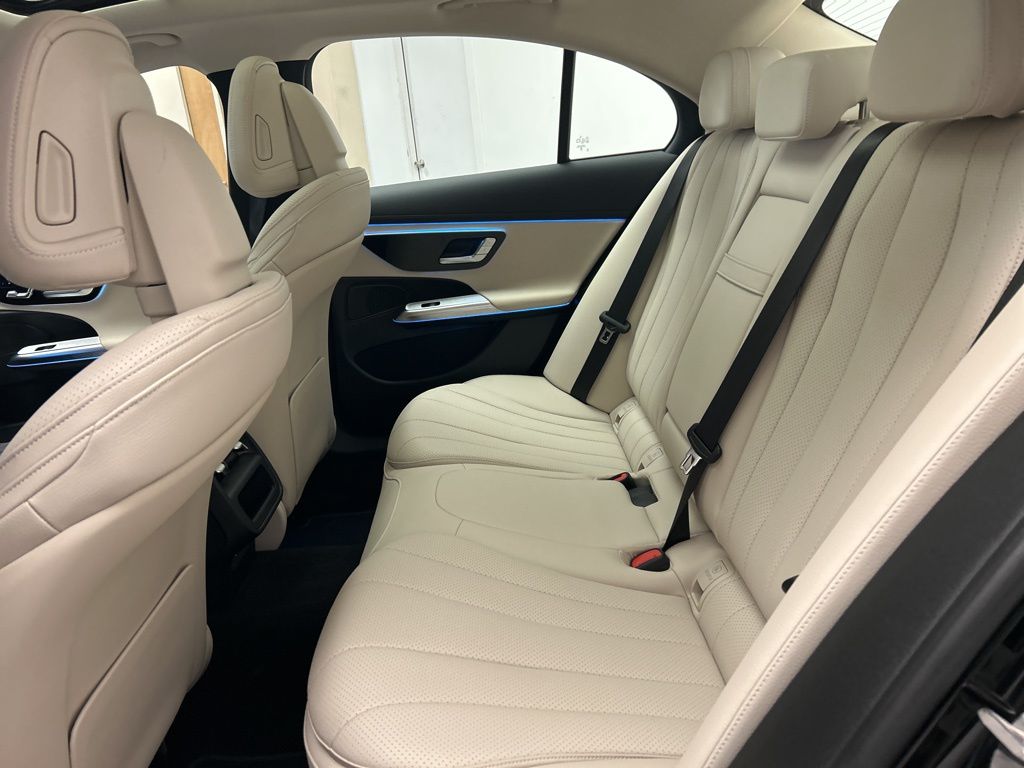 Thumbnail: 2025 Mercedes-Benz E-Class - 23