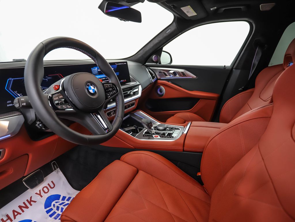 Thumbnail: 2026 BMW XM - 10