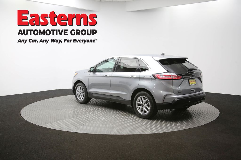 Used 2024 Silver Ford SEL image 61