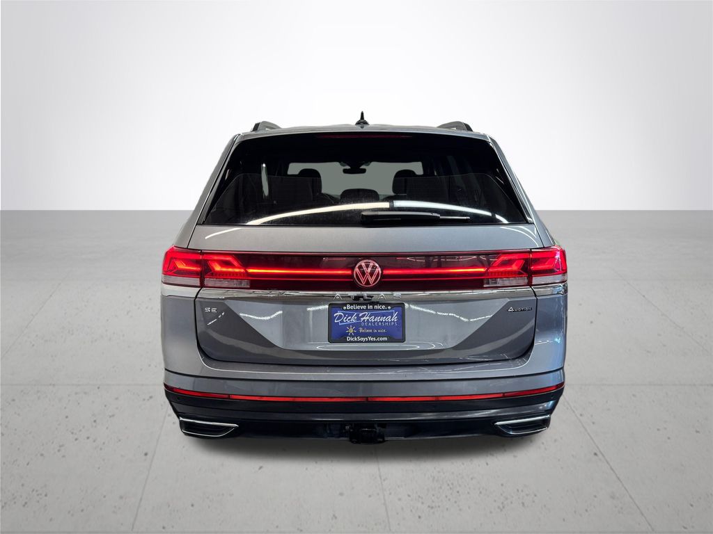 2024 Volkswagen Atlas 2.0T SE w/Technology