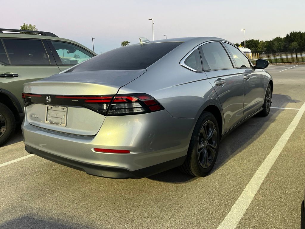 Thumbnail: 2023 Honda Accord - 3
