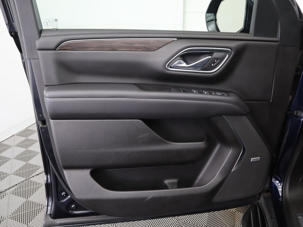 Thumbnail: 2021 Chevrolet Tahoe - 25