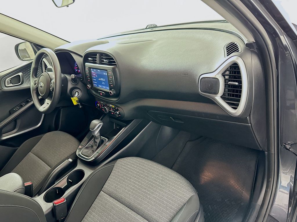 Thumbnail: 2020 Kia Soul - 27