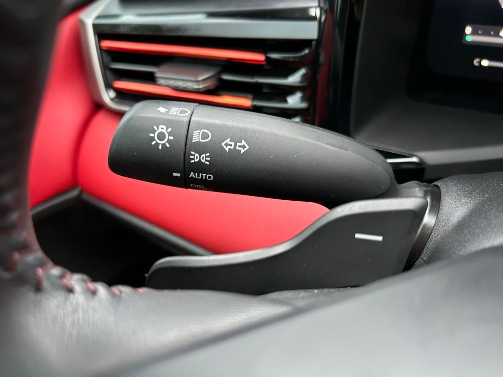 Thumbnail: 2025 Toyota Camry - 22