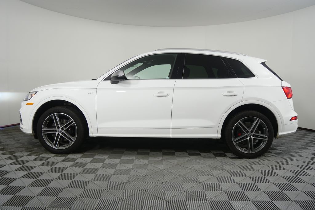 Thumbnail: 2018 Audi SQ5 - 6