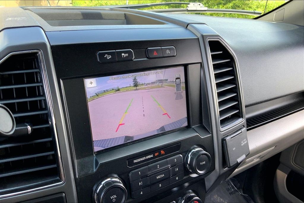 Used 2019 Blue Ford XLT image 20