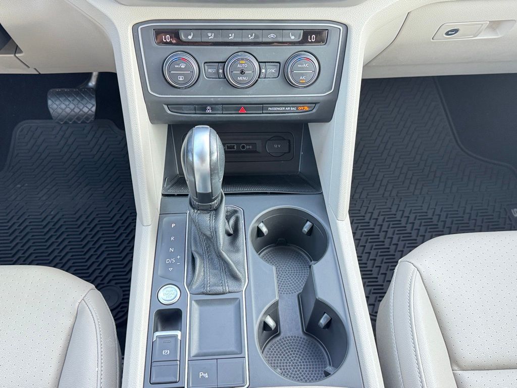 2021 Volkswagen Atlas V6 SE Technology photo 17