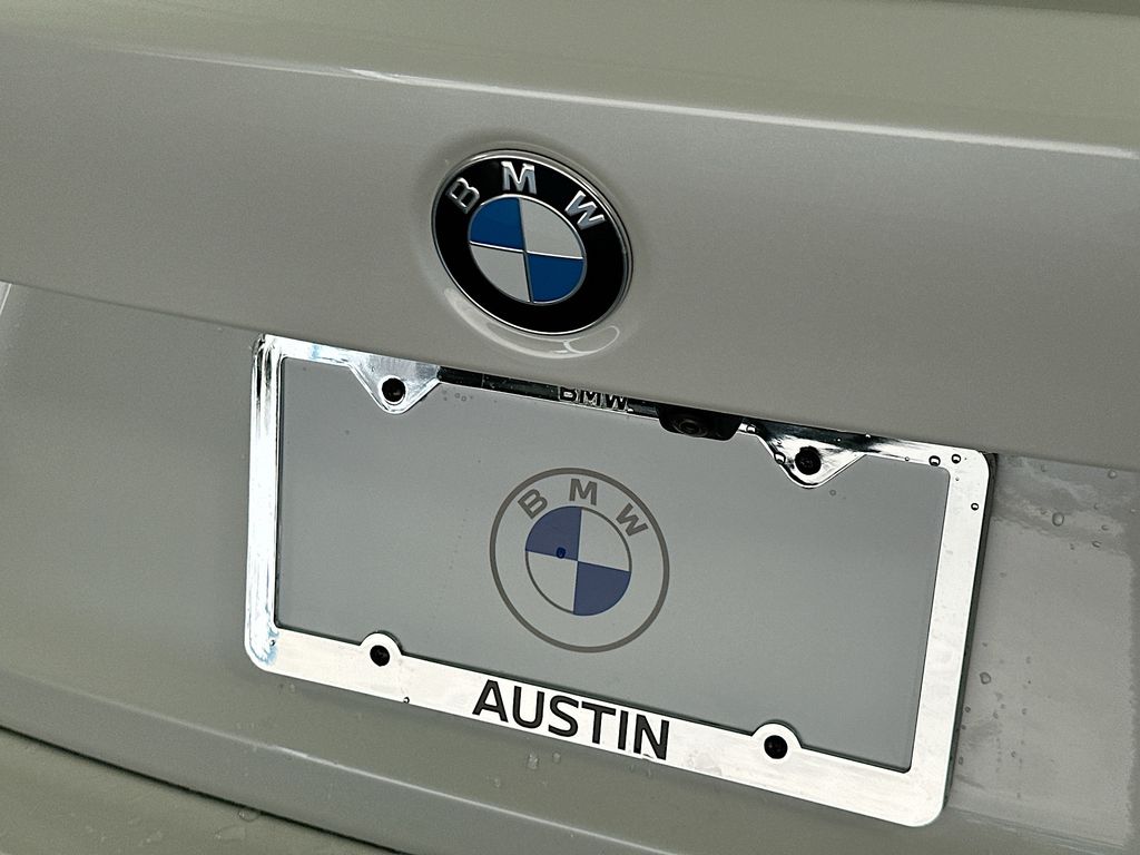 Thumbnail: 2025 BMW 3 Series - 22