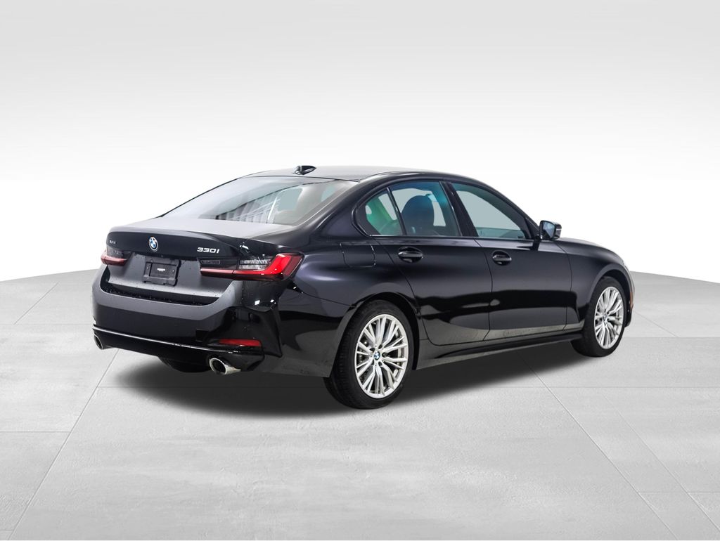 Thumbnail: 2023 BMW 3 Series - 5