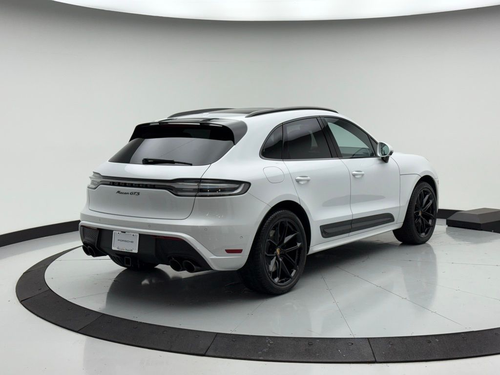 2024 Porsche Macan GTS 5