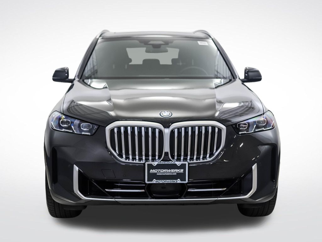 Thumbnail: 2026 BMW X5 - 8