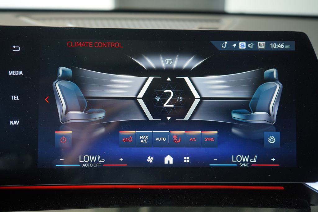 Thumbnail: 2025 BMW X1 - 17