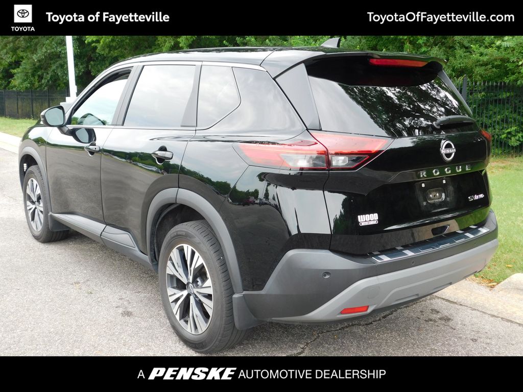 Thumbnail: 2023 Nissan Rogue - 9