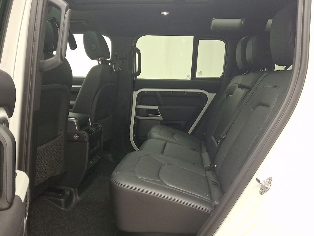 Thumbnail: 2024 Land Rover Defender - 10