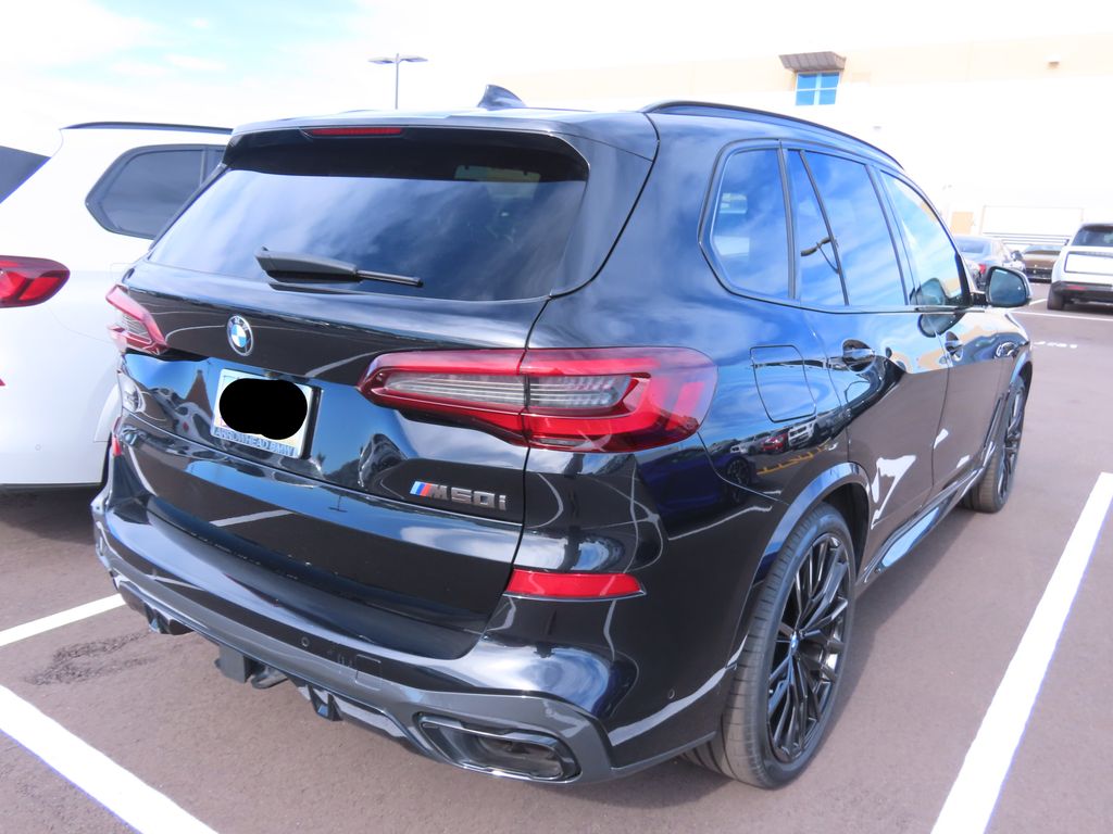 Thumbnail: 2021 BMW X5 - 3