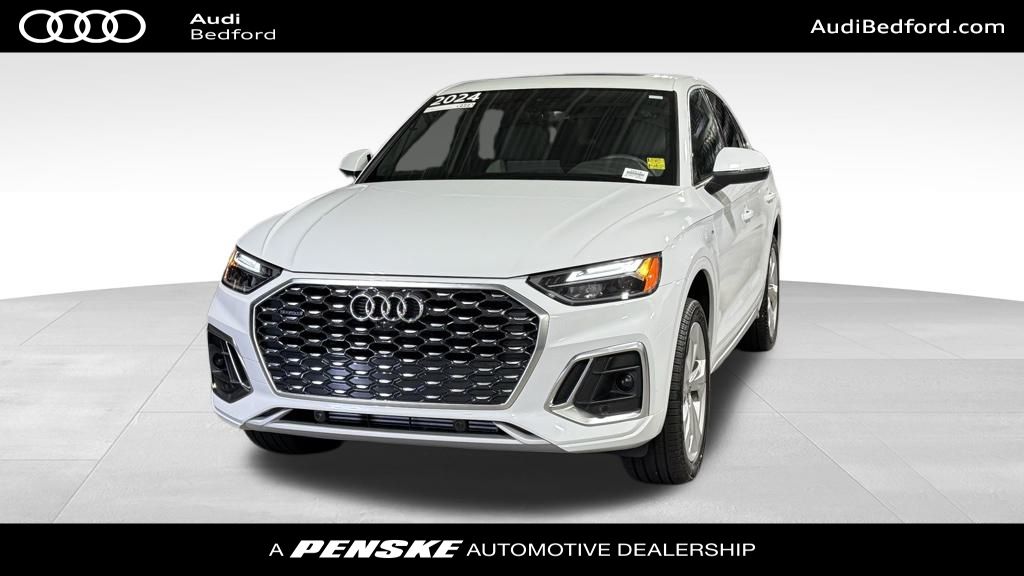2024 Audi Q5 e Premium -
                Bedford, OH