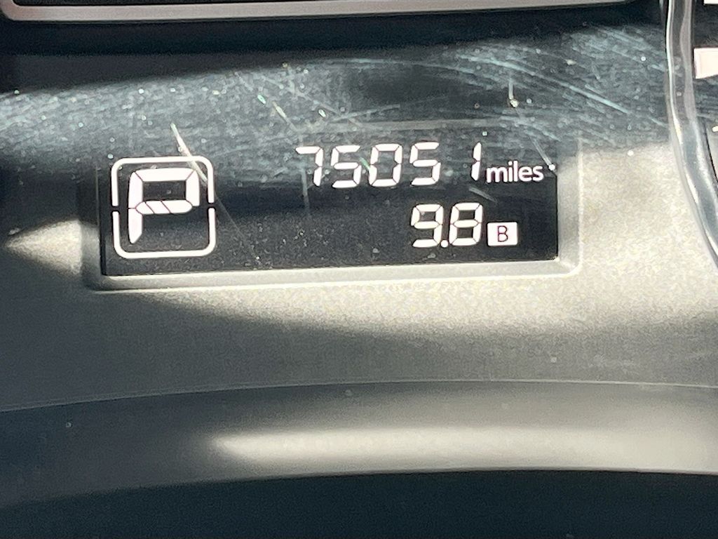 Used 2019 Blue INFINITI LUXE image 12