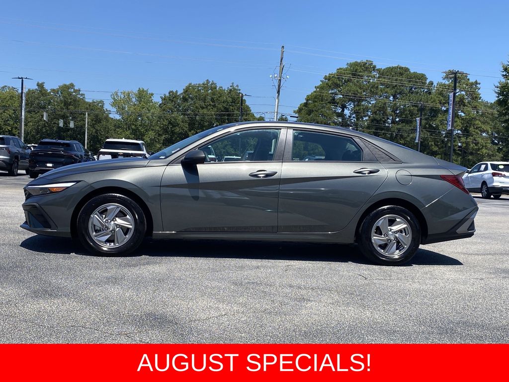 Used 2025 Hyundai Elantra Sedan