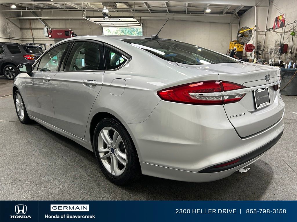 Used 2018 Silver Ford SE image 6