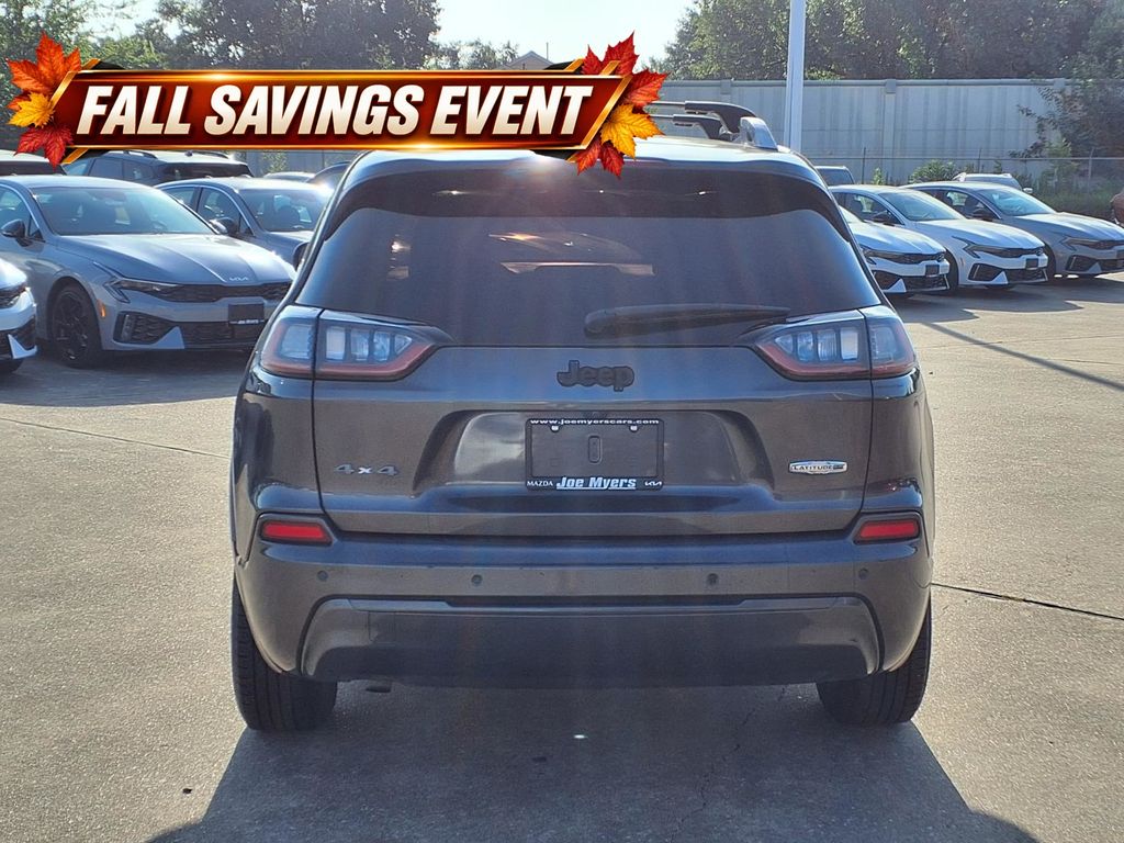 2019 Jeep Cherokee Latitude Plus Gray at Cook Ford