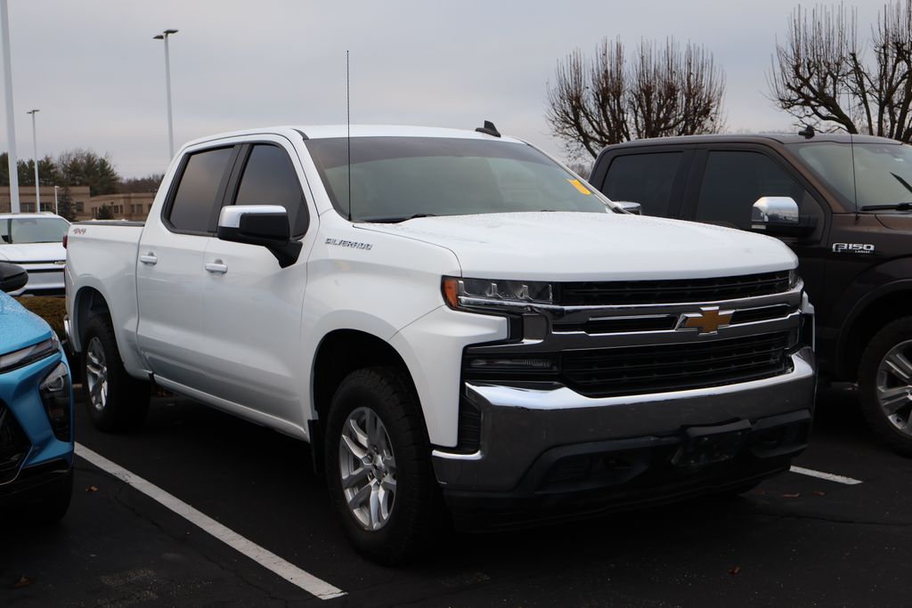 2021 Chevrolet Silverado 1500 LT 3