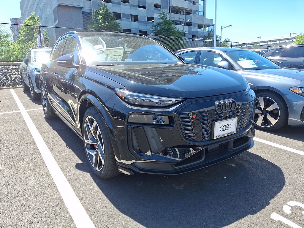 Thumbnail: 2027 Audi SQ6 e-tron - 3